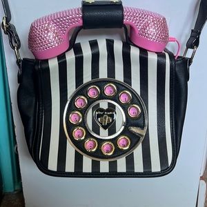 Betsy Johnson phone shoulder bag